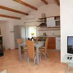 Villa Leo